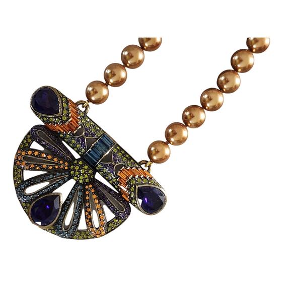 Heidi Daus RARE Gold Pearl Necklace Large Colored Rhinestone Medallion Adjustabl - Picture 3 of 16